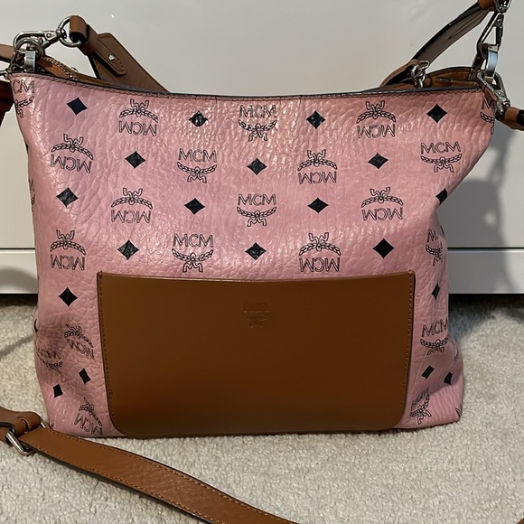 MCM Klara Medium Visetos Hobo bag Soft Pink - Picture 7 of 10